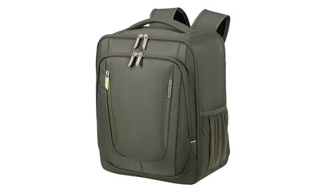 Oppfyller kravene til størrelse for gratis håndbagasje om bord hos Ryanair og Wizz Air