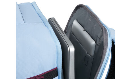 Laptop compartment 15.6"
