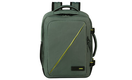 Oppfyller kravene til størrelse for gratis håndbagasje om bord hos Ryanair og Wizz Air