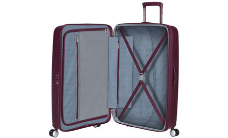 Innvendig organisering med en ekstra lomme med glidelås