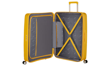 Innvendig organisering med en ekstra lomme med glidelås