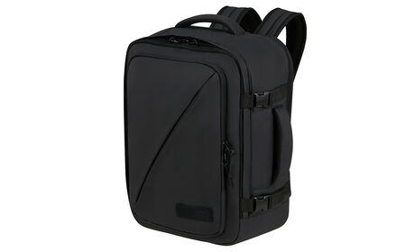 Oppfyller kravene til størrelse for gratis håndbagasje om bord hos Ryanair og Wizz Air