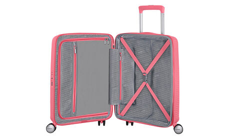 Innvendig organisering med en ekstra lomme med glidelås