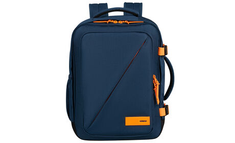 Oppfyller kravene til størrelse for gratis håndbagasje om bord hos Ryanair og Wizz Air