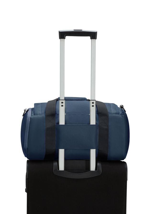 American Tourister Brightup Cabin Duffle Zip  Marinebl&aring;