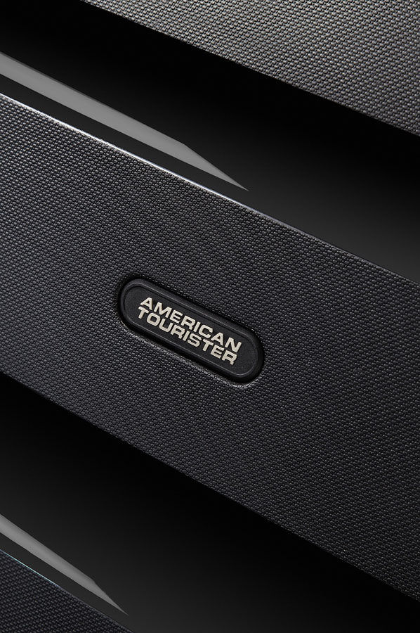 American Tourister Bon Air 4-wheel Spinner 66cm medium suitcase Black