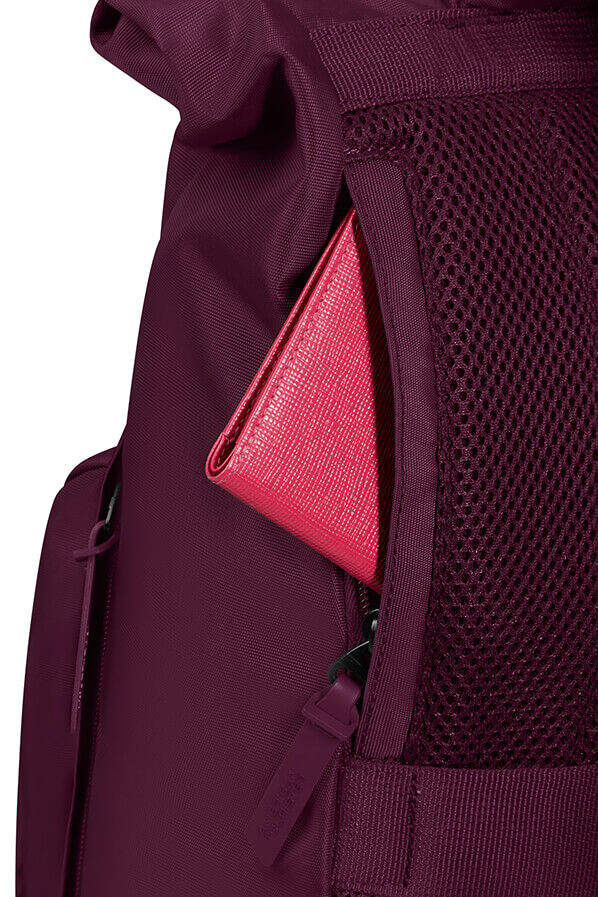 American Tourister Urban Groove Ug16 Backpack City  Wild Cherry