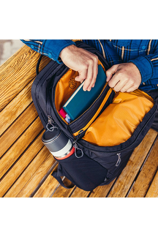 Rhune Daypack 15"