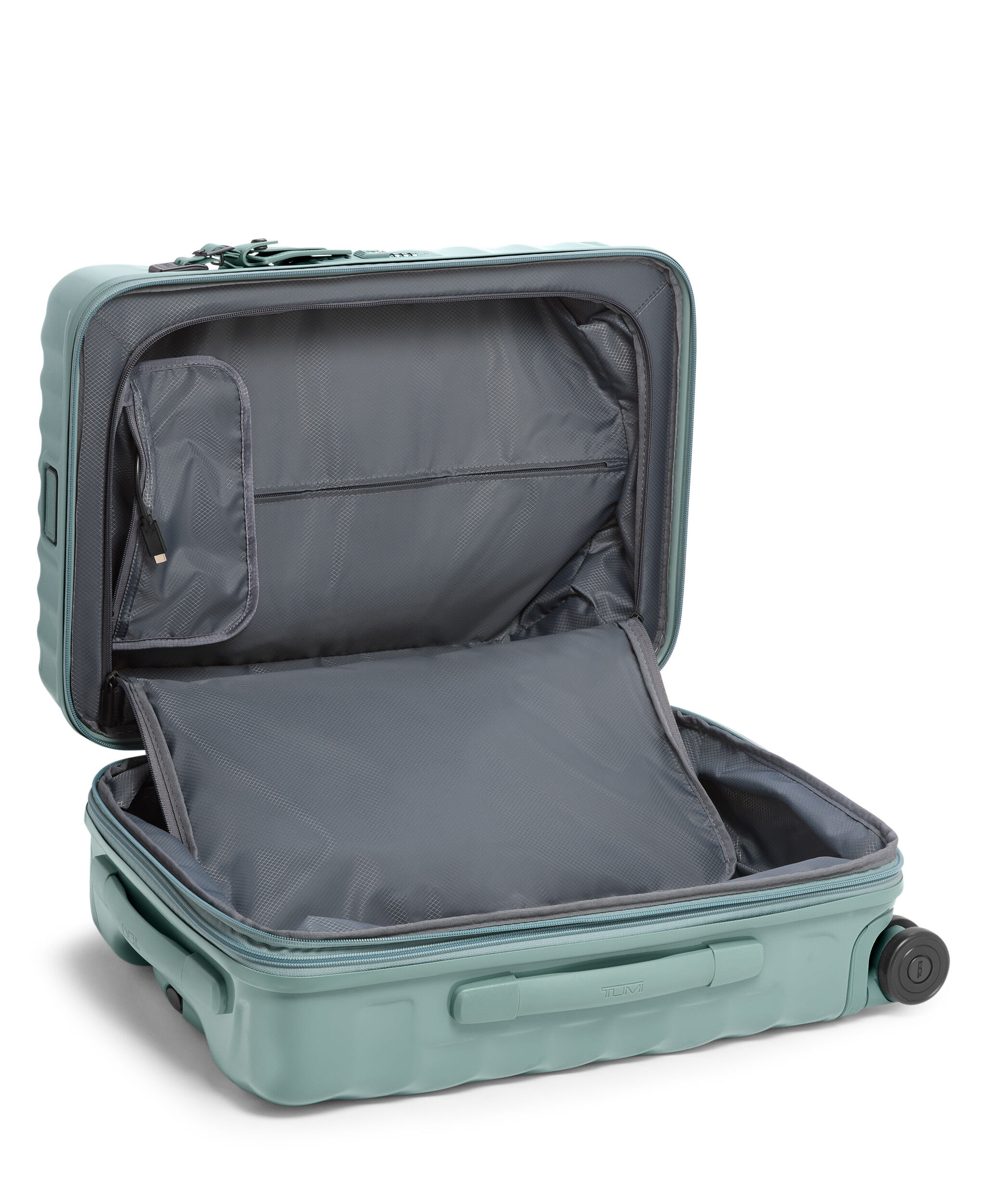 19 Degree Utvidbar koffert med 4 hjul 55 cm - Int.