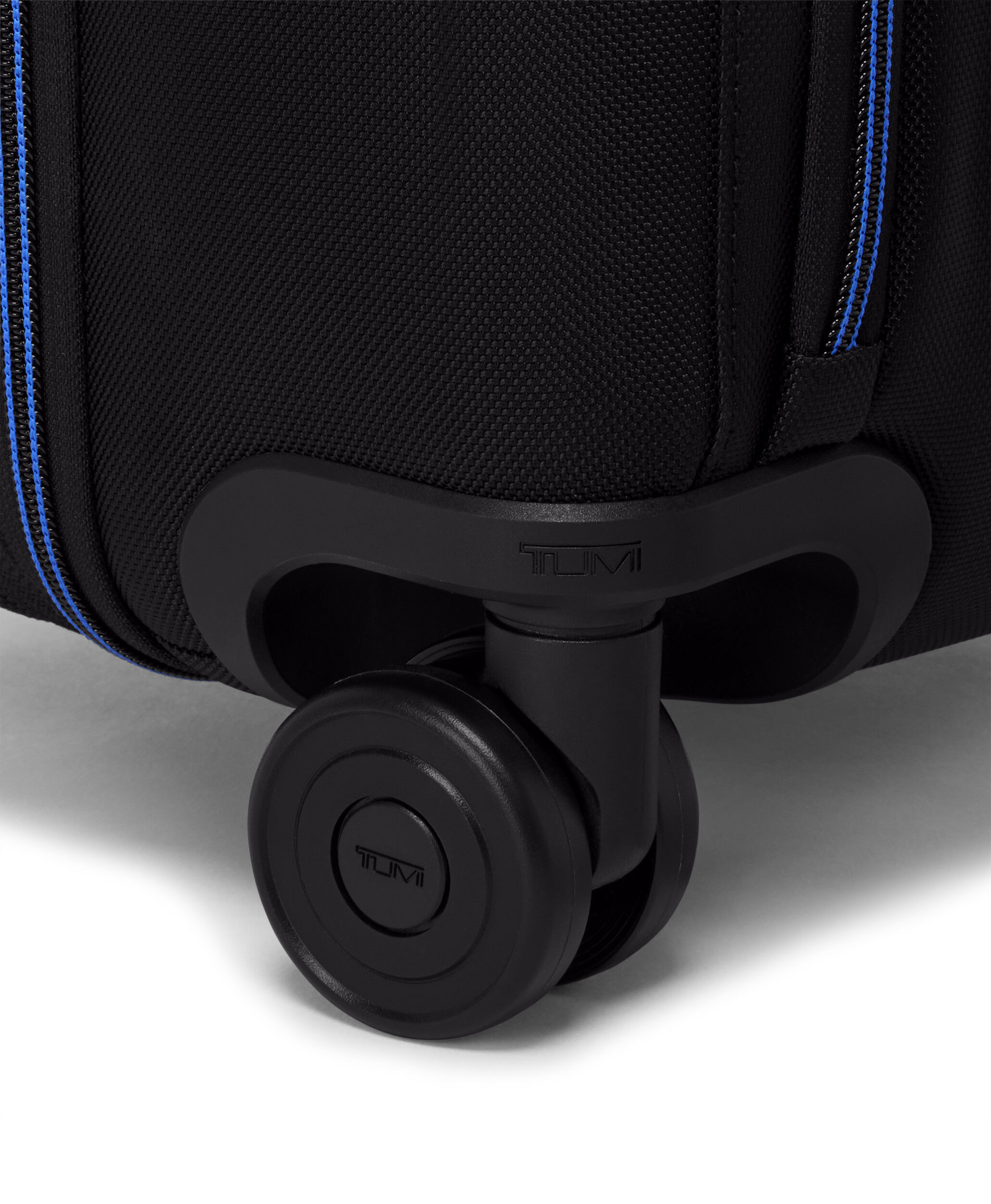 Alpha Utvidbar koffert med 4 hjul