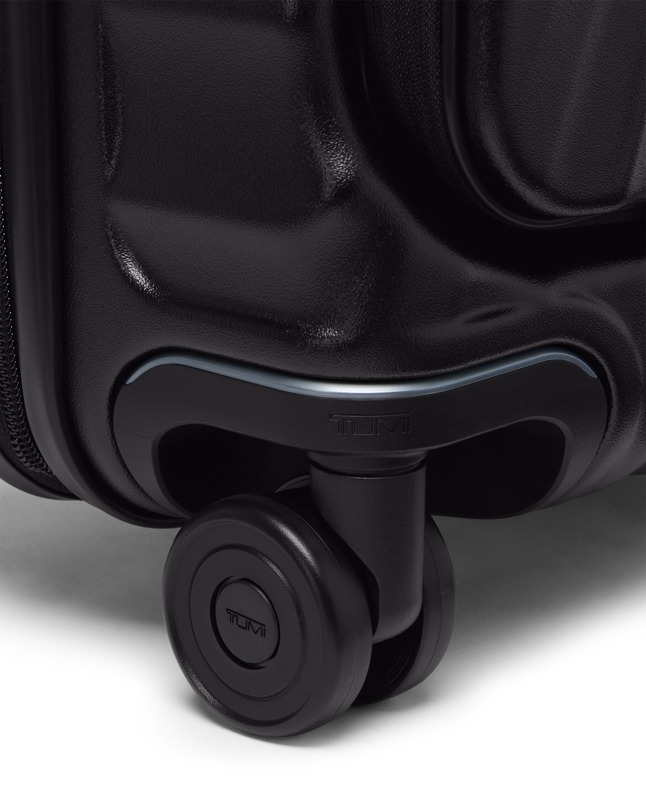 19 Degree Front Access Utvidbar koffert med 4 hjul 55cm