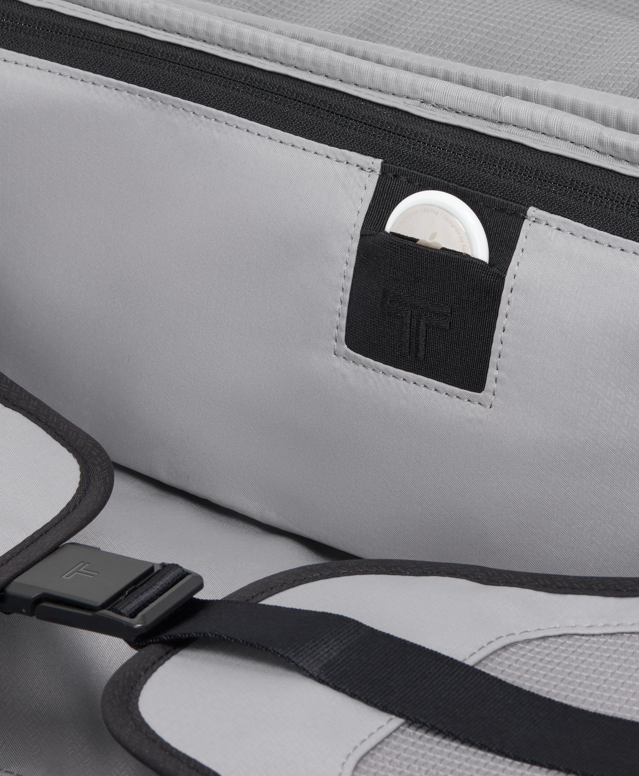 Alpha Utvidbar koffert med 4 hjul